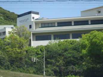 私立神戸女子大学須磨キャンパスまで2015m