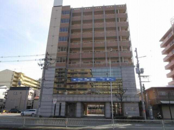 平成１５年２月建築のマンション。大阪メトロ谷町線　喜連瓜破駅