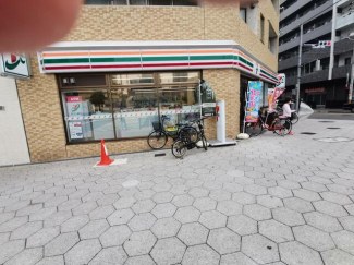 セブンイレブン大阪新町４丁目店まで138m