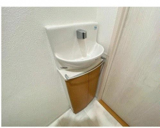 トイレ　手洗い器あり