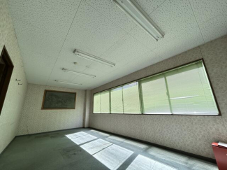 松原市天美東２丁目の店舗一戸建ての画像