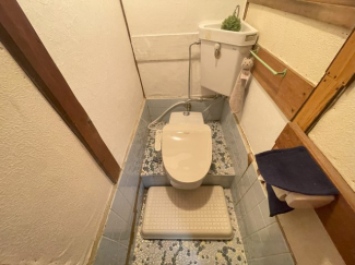 落ち着いたトイレです