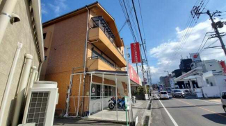 松山市南久米町の店付住宅の画像