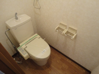 トイレ(人感センサーライト)