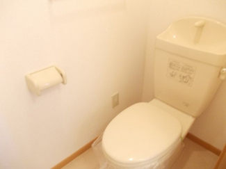ゆったりとした空間のトイレです