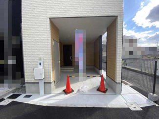 東大阪市近江堂１丁目の新築一戸建ての画像