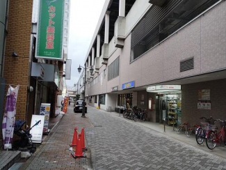 兵庫県川西市小花１丁目の店舗一部の画像