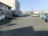 尼崎市塚口町６丁目の駐車場の画像