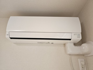 【その他設備】 エアコン付き!