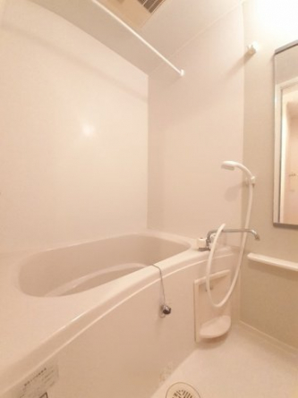 【風呂】 日々の疲れを癒すお風呂付です