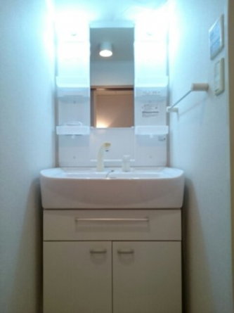 【洗面所】 広い洗面スペース