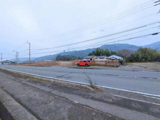 東温市則之内の売地の画像