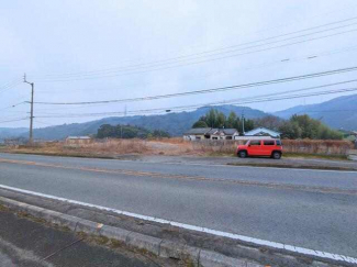 東温市則之内の売地の画像