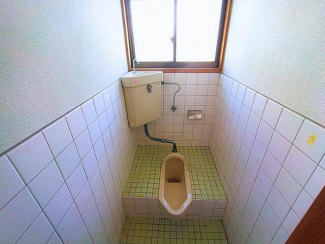 松山市北井門3丁目の中古一戸建ての画像