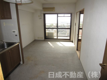 【居間・リビング】 【居間・リビング】