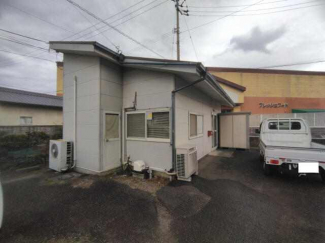 伊予郡砥部町重光の倉庫の画像