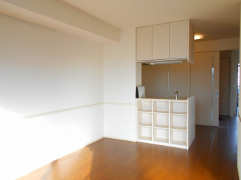 【居間・リビング】 【居間・リビング】