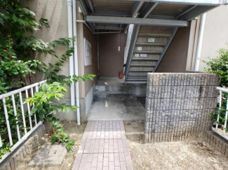 【エントランス】 【エントランス】