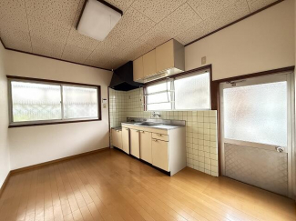 松山市星岡5丁目の中古一戸建ての画像