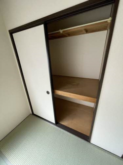 【収納】 【収納】