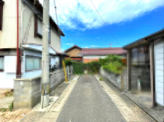 【前面道路含む現地写真】 【前面道路含む現地写真】