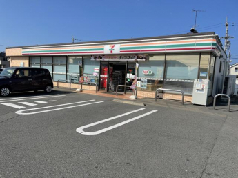 セブンイレブン松山鷹ノ子店まで409m