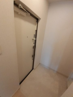 【玄関】 【玄関】