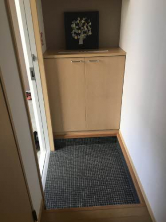 【玄関】 【玄関】