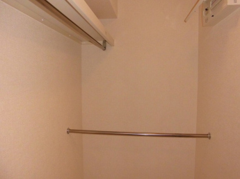 【収納】 【収納】