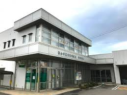 JA松山市和気支所まで528m