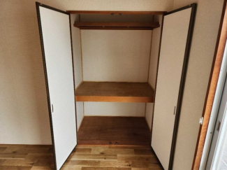 【収納】 【収納】