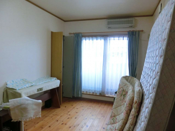 【洋室】 【洋室】