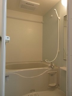 【風呂】 きれいなお風呂です