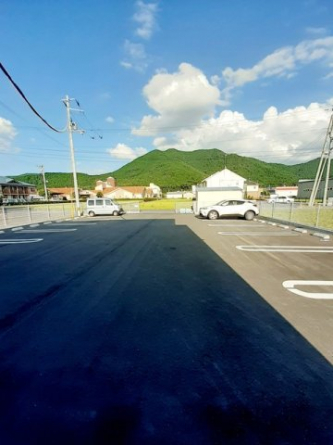 【駐車場】 駐車場です