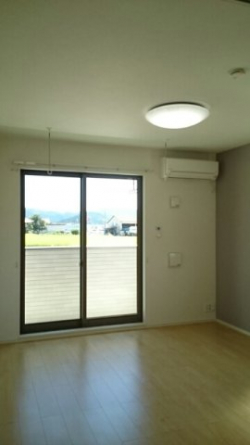 【内装】 内装も気になるポイント