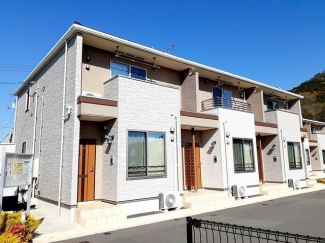 【外観】 落ち着いた雰囲気の外観です