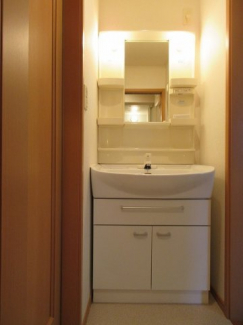 【洗面所】 広い洗面スペース