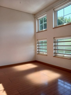 【内装】 中はこのようになっています