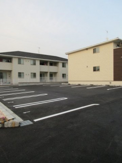 【駐車場】 駐車場があります