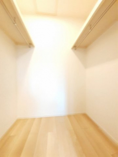 【収納】 こまごまとしたものを収納できそうですね