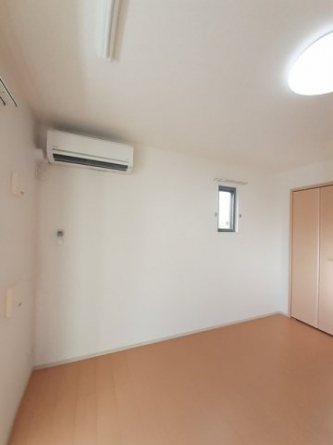 【内装】 過ごしやすい室内です