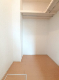 【収納】 たっぷりとした収納スペースです