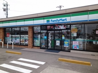 【周辺】 ファミリマート松山東石井店様まで1000m