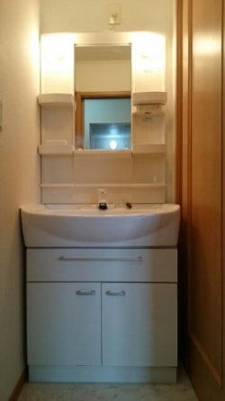 【洗面所】 広い洗面スペース