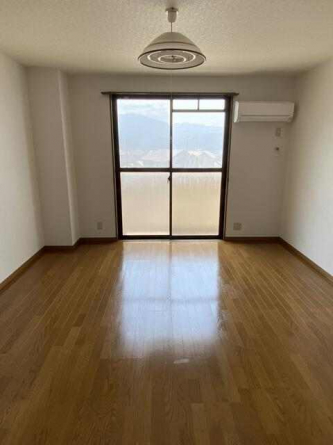 オーパスワンの画像