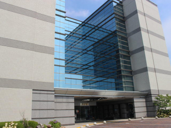 東温市役所まで1820m