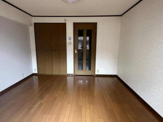 東温市志津川のマンションの画像