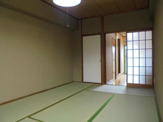 松山市和泉北2丁目のマンションの画像