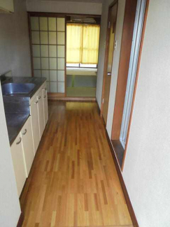 松山市和泉北2丁目のマンションの画像