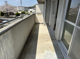 東温市樋口のマンションの画像